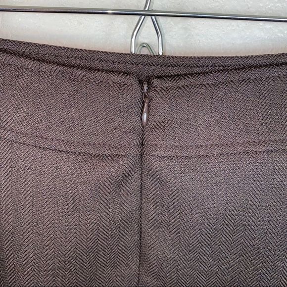 5 for $30 Tahari | New With Tags Brown Skirt Women’s Size 8 - Picture 5 of 6